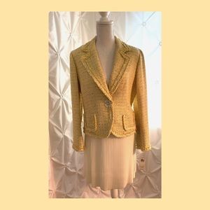 Gorgeous Spring Suit